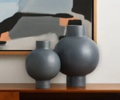 Spherical Ceramic Vases -Home Decor Fashion Store Q05 Spherical Ceramic Vase V2 1200x1000 c76dc6b6 41a3 4d95 9fc4 75ba5249363c